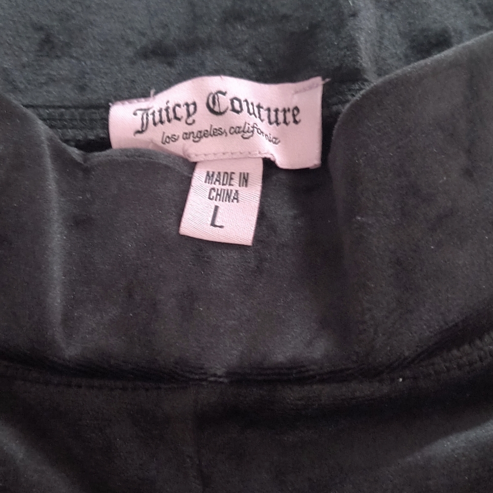 Juicy Couture Bling Velour Tracksuit Hoodie and Shorts Set NWT - Picture 8 of 8